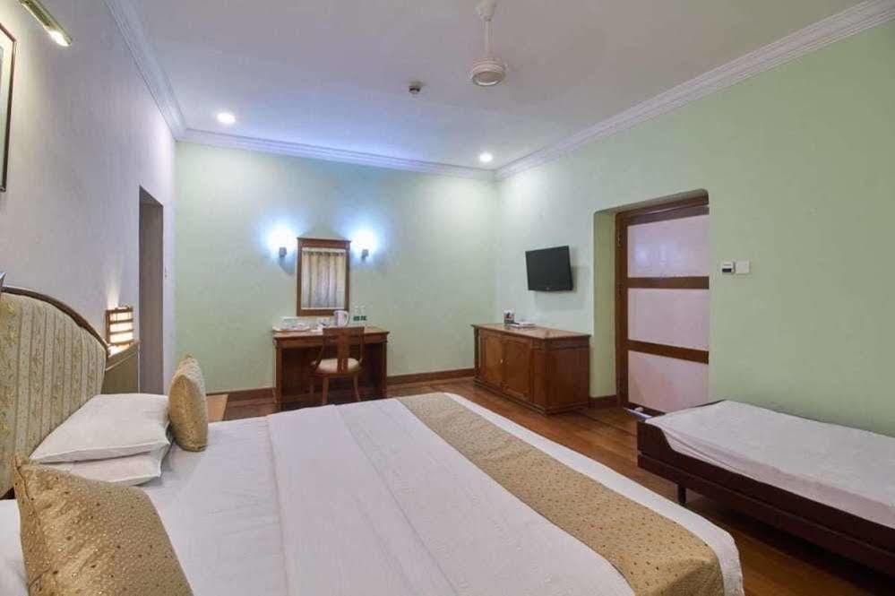 Ktdc Aranya Nivas Thekkady Hotel Kumily Exterior foto